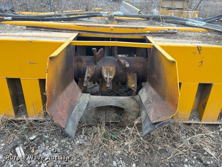 image for item FG1578 Gomaco 8500 B trimmer