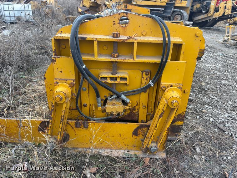 image for item FG1578 Gomaco 8500 B trimmer