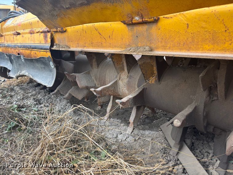 image for item FG1578 Gomaco 8500 B trimmer