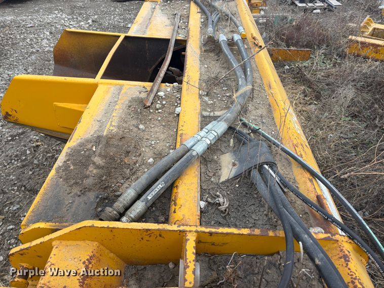 image for item FG1578 Gomaco 8500 B trimmer