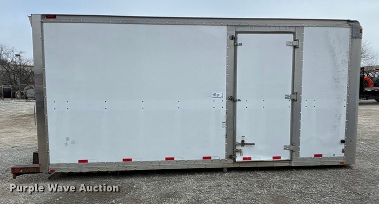 image for item FG1582 2008 Morgan truck box