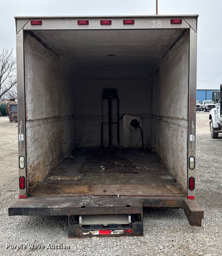 image for item FG1582 2008 Morgan truck box