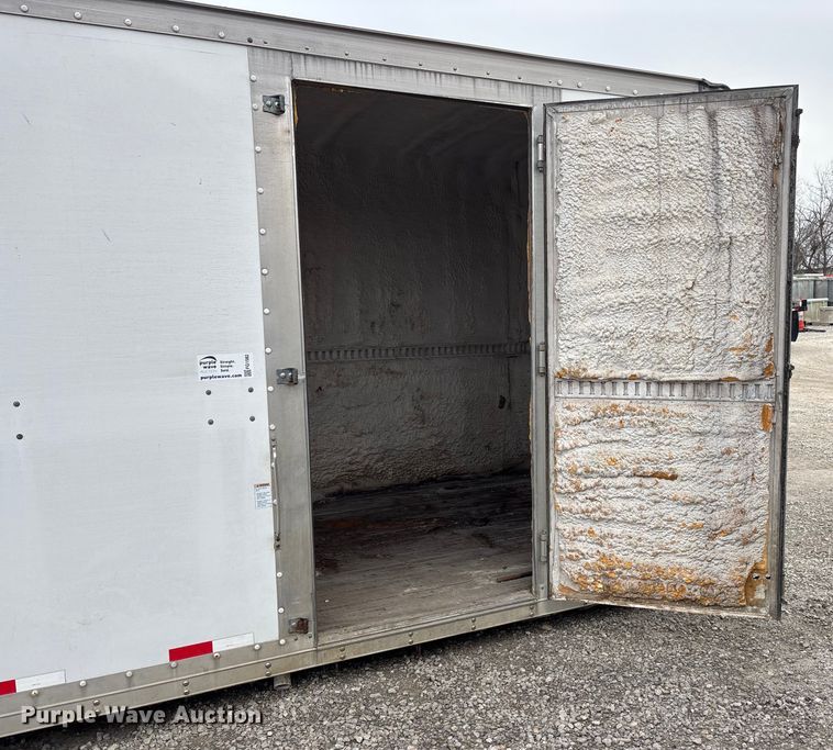 image for item FG1582 2008 Morgan truck box