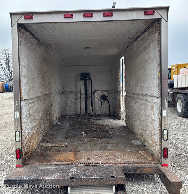 image for item FG1582 2008 Morgan truck box