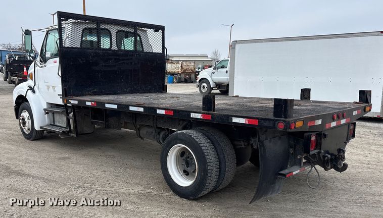 image for item FG1584 2005 Sterling flatbed truck