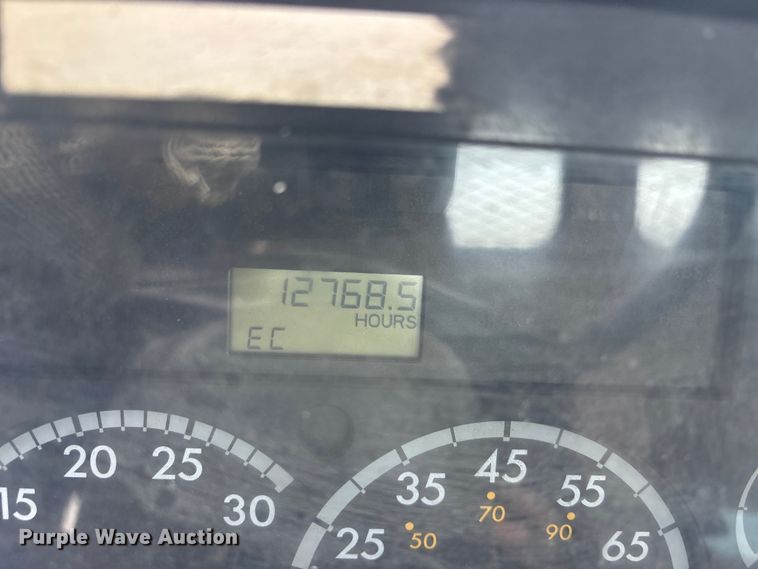 image for item FG1584 2005 Sterling flatbed truck