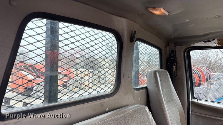 image for item FG1584 2005 Sterling flatbed truck