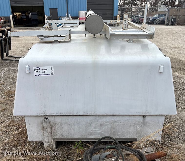 image for item FG1589 Fibre Body fiberglass topper