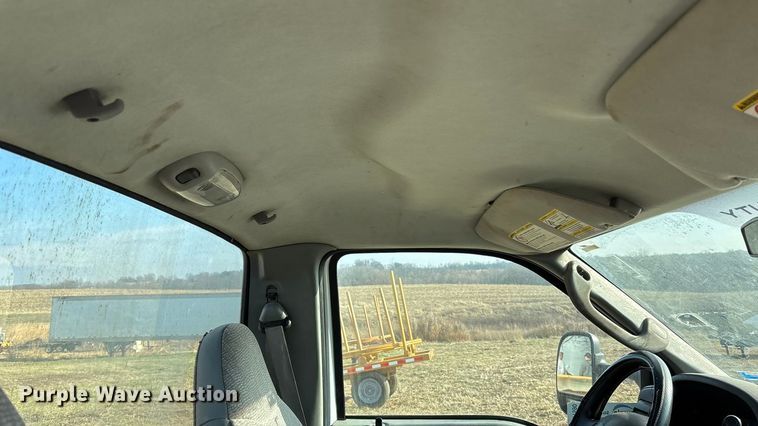 image for item FG1590 2006 Ford F550 truck cab and chassis