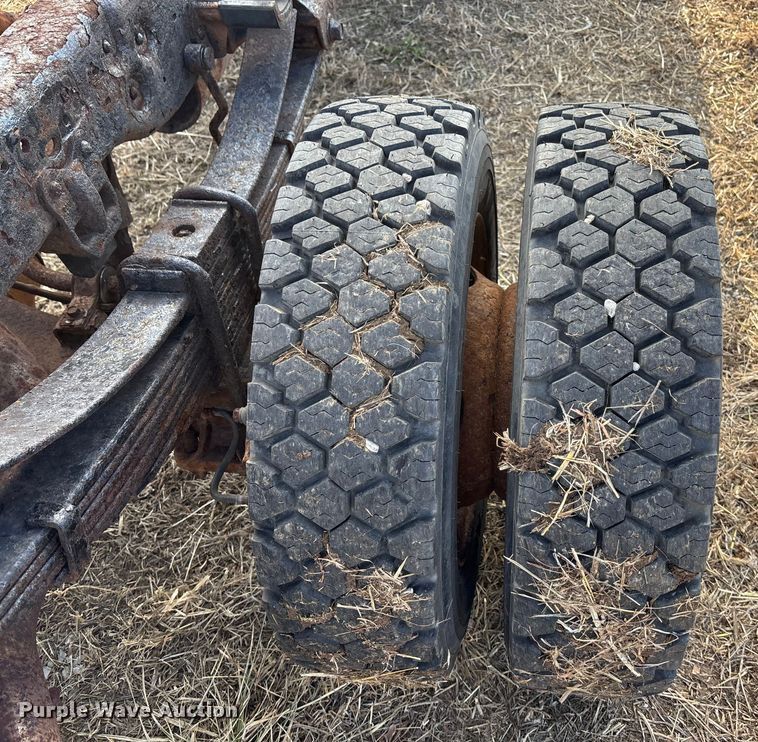 image for item FG1590 2006 Ford F550 truck cab and chassis