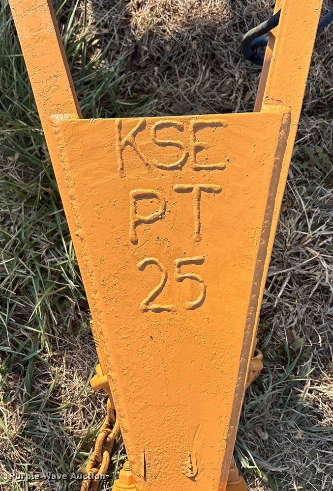 image for item FG1592 Reel trailer