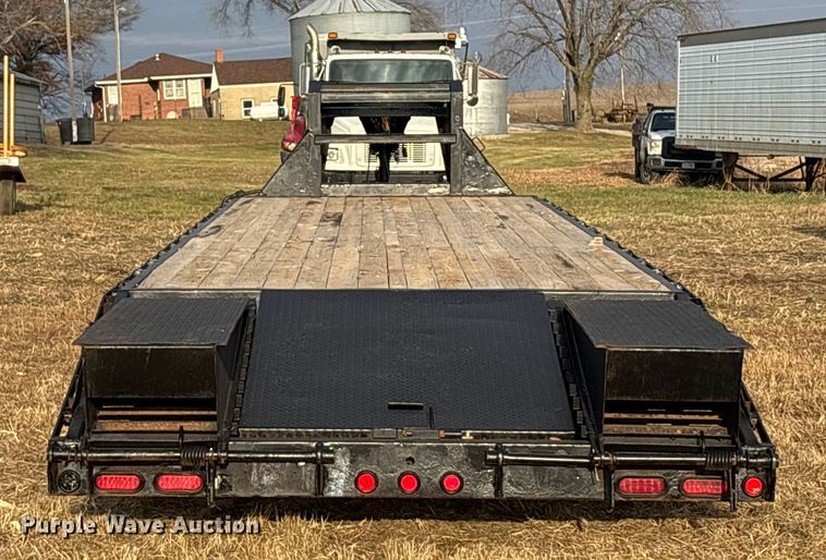 image for item FG1593 2012 Pj equipment trailer