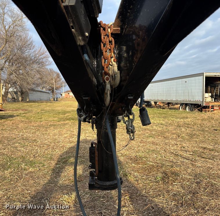 image for item FG1593 2012 Pj equipment trailer