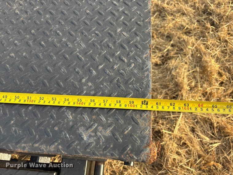 image for item FG1593 2012 Pj equipment trailer