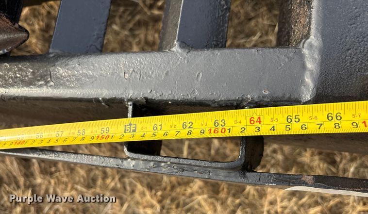 image for item FG1593 2012 Pj equipment trailer