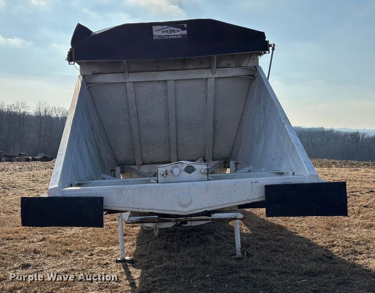 image for item FG1594 1995 Ranch bottom dump trailer