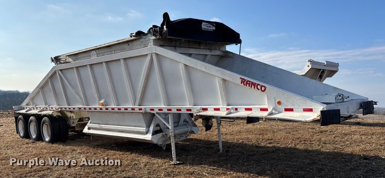 image for item FG1594 1995 Ranch bottom dump trailer