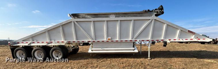 image for item FG1594 1995 Ranch bottom dump trailer