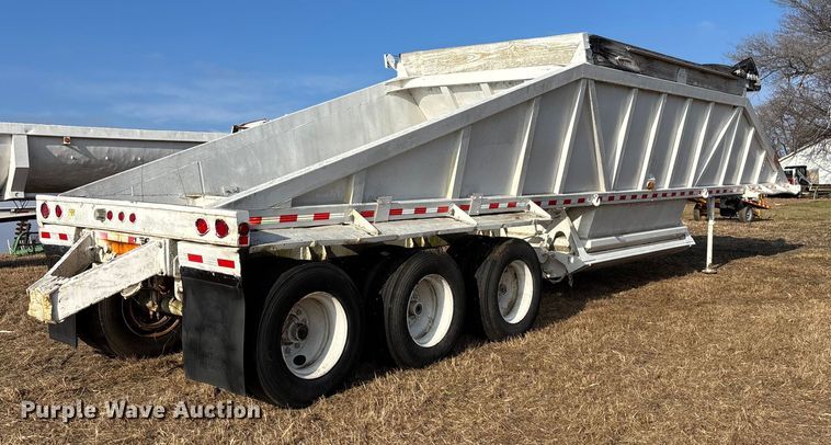 image for item FG1594 1995 Ranch bottom dump trailer