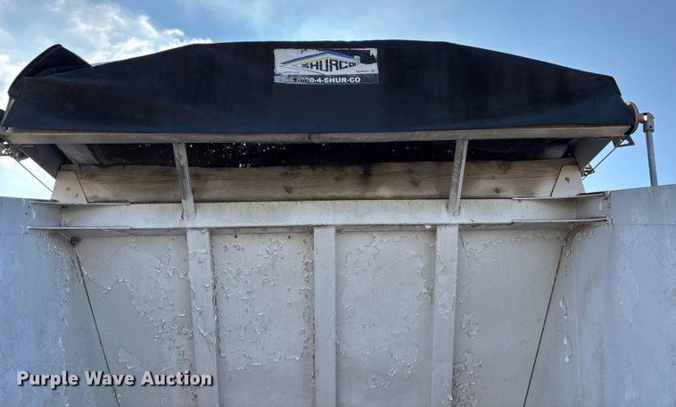 image for item FG1594 1995 Ranch bottom dump trailer