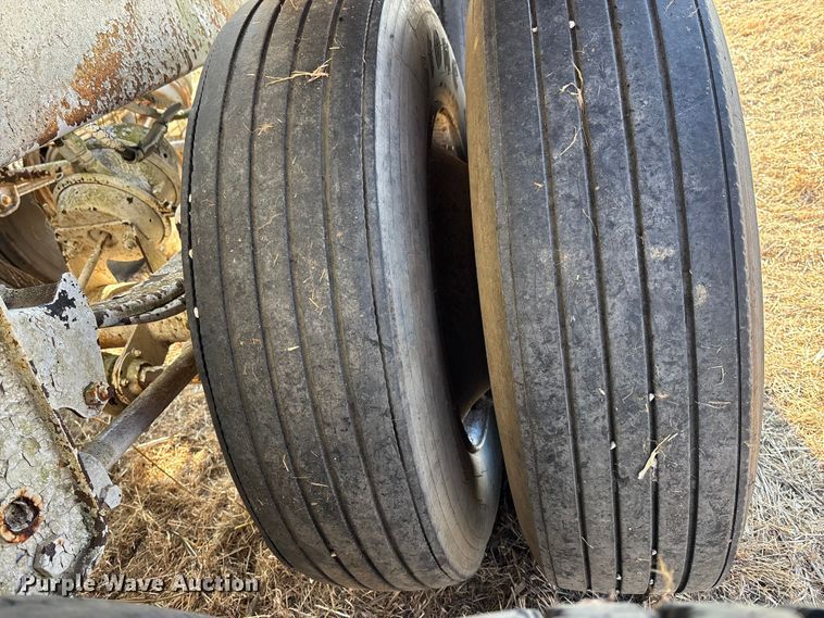 image for item FG1594 1995 Ranch bottom dump trailer