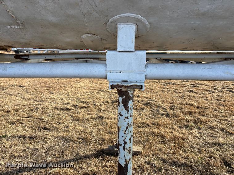 image for item FG1595 1990 Fruehauf DRXX – M2–30 end dump trailer