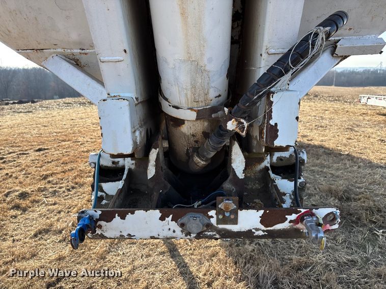 image for item FG1595 1990 Fruehauf DRXX – M2–30 end dump trailer