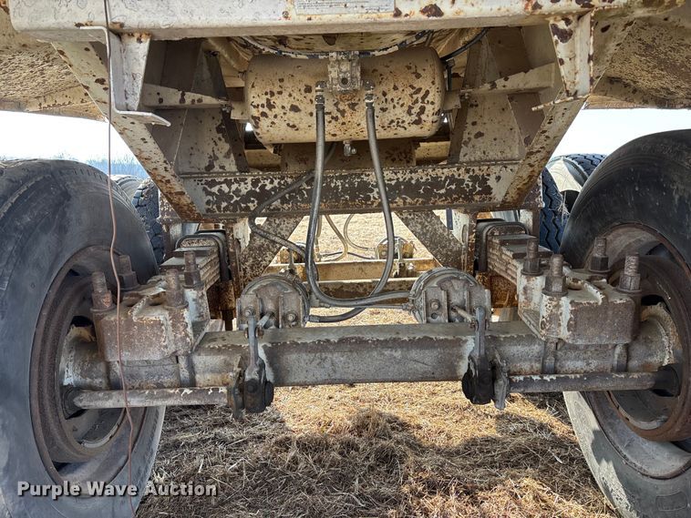 image for item FG1595 1990 Fruehauf DRXX – M2–30 end dump trailer