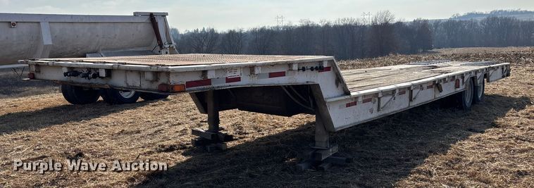 image for item FG1596 1980 Util drop deck equipment trailer