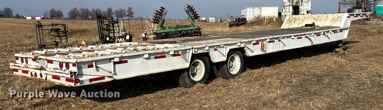 image for item FG1596 1980 Util drop deck equipment trailer