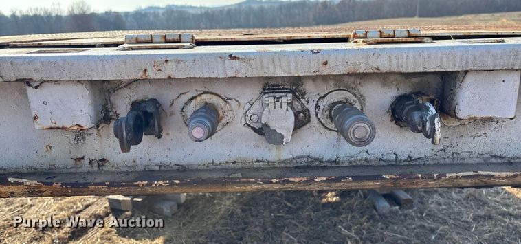 image for item FG1596 1980 Util drop deck equipment trailer