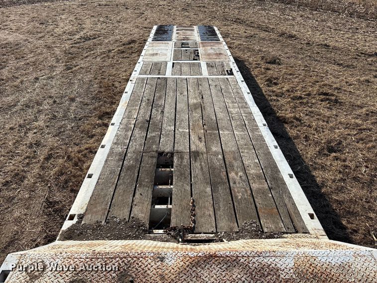 image for item FG1596 1980 Util drop deck equipment trailer