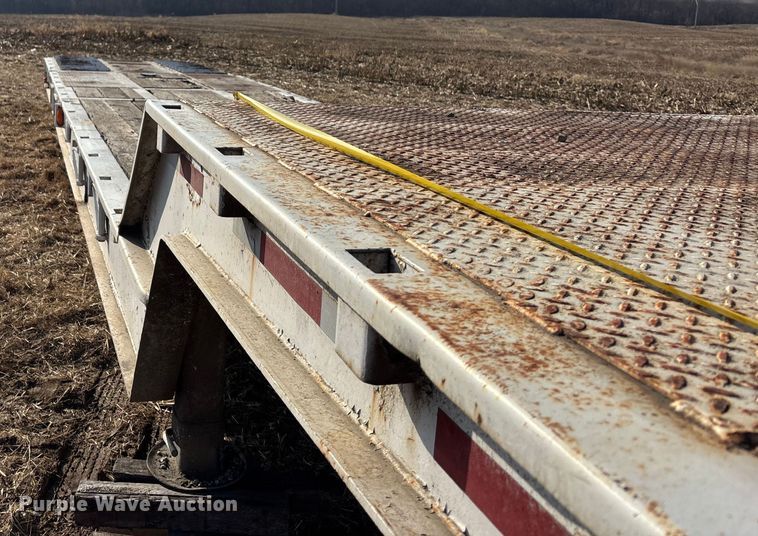 image for item FG1596 1980 Util drop deck equipment trailer