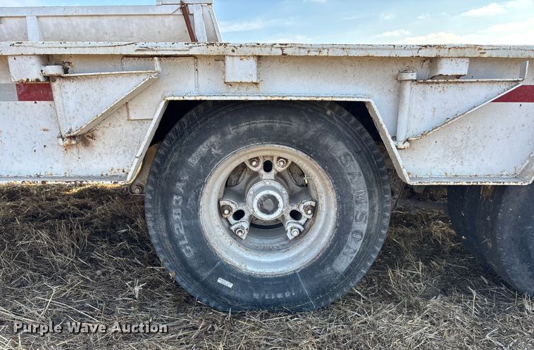 image for item FG1596 1980 Util drop deck equipment trailer