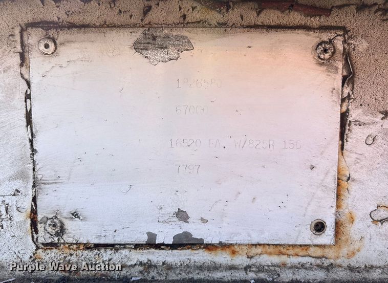 image for item FG1596 1980 Util drop deck equipment trailer