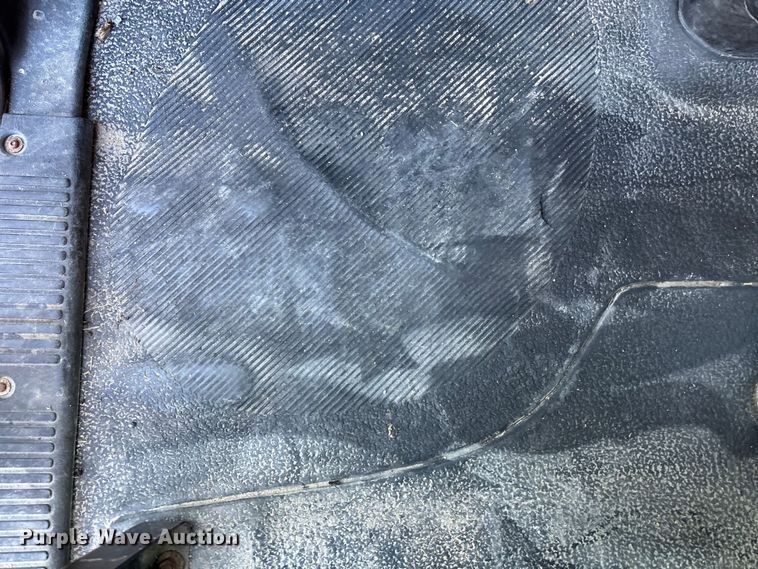 image for item FG1597 2007 International 4200 VT 365 utility / service truck