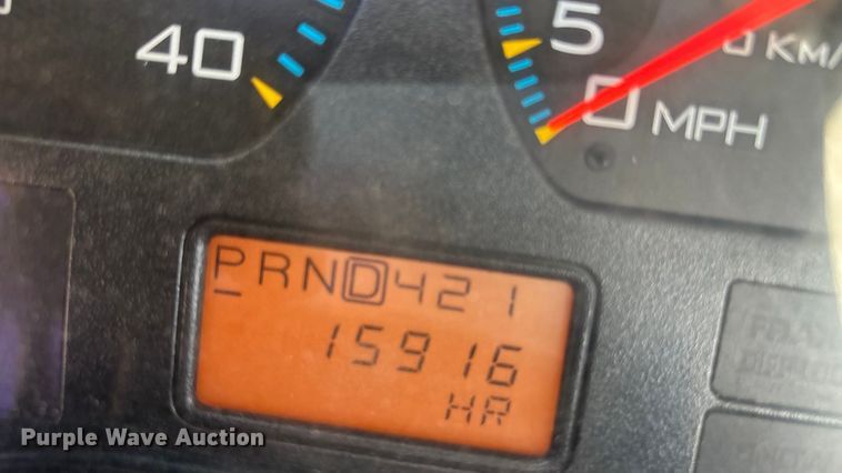 image for item FG1597 2007 International 4200 VT 365 utility / service truck