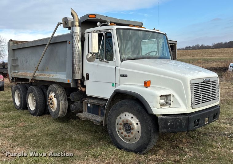 image for item FG1598 2000 Freightliner FL80 dump truck