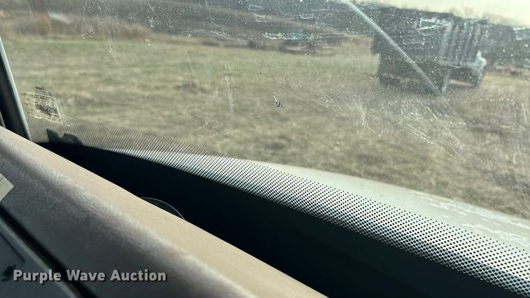 image for item FG1598 2000 Freightliner FL80 dump truck