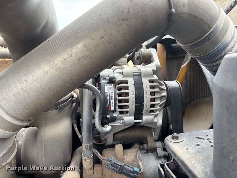 image for item FG1598 2000 Freightliner FL80 dump truck