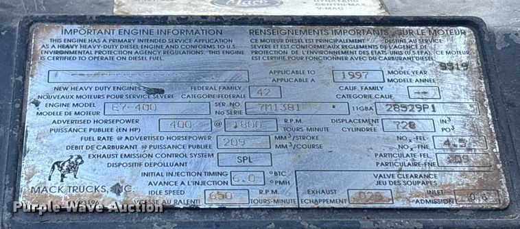 image for item FG1602 1998 Mack CH613 semi truck