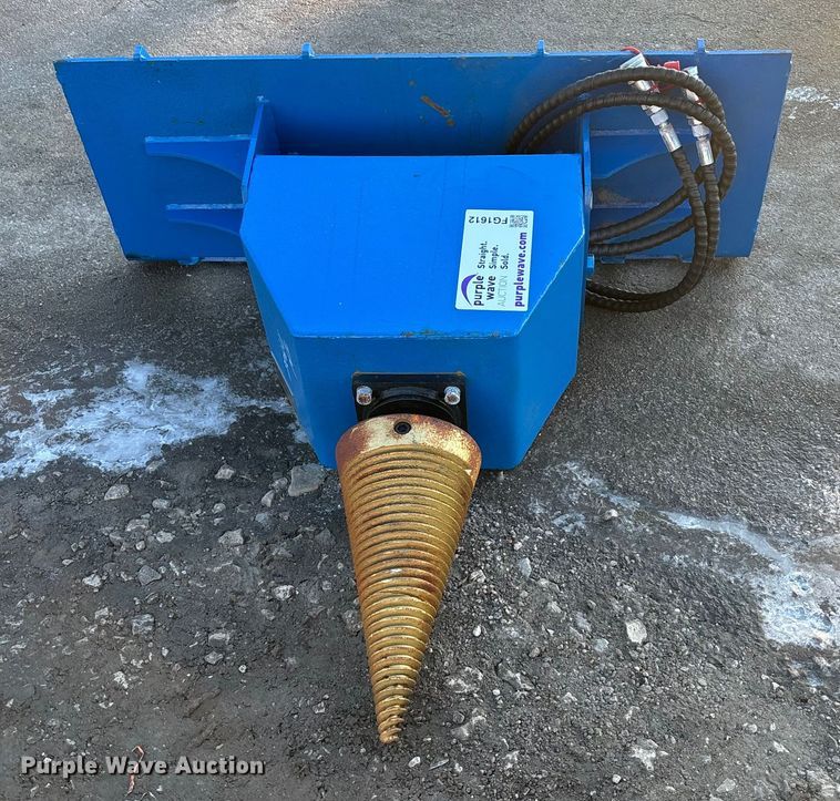 image for item FG1612 2025 GIYI LS43 skid steer spiral log splitter