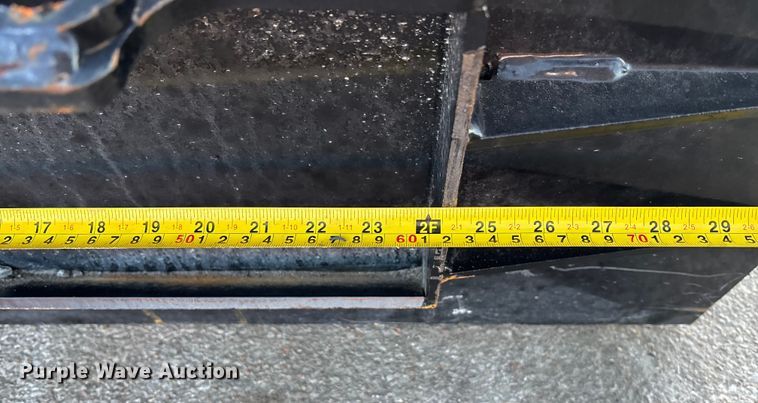 image for item FG1613 2025 GIYI VR39 compact utility loader vibratory roller