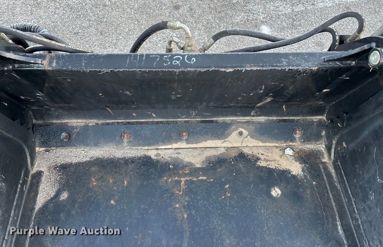 image for item FG1615 Compact utility loader 4-in-1 bucket