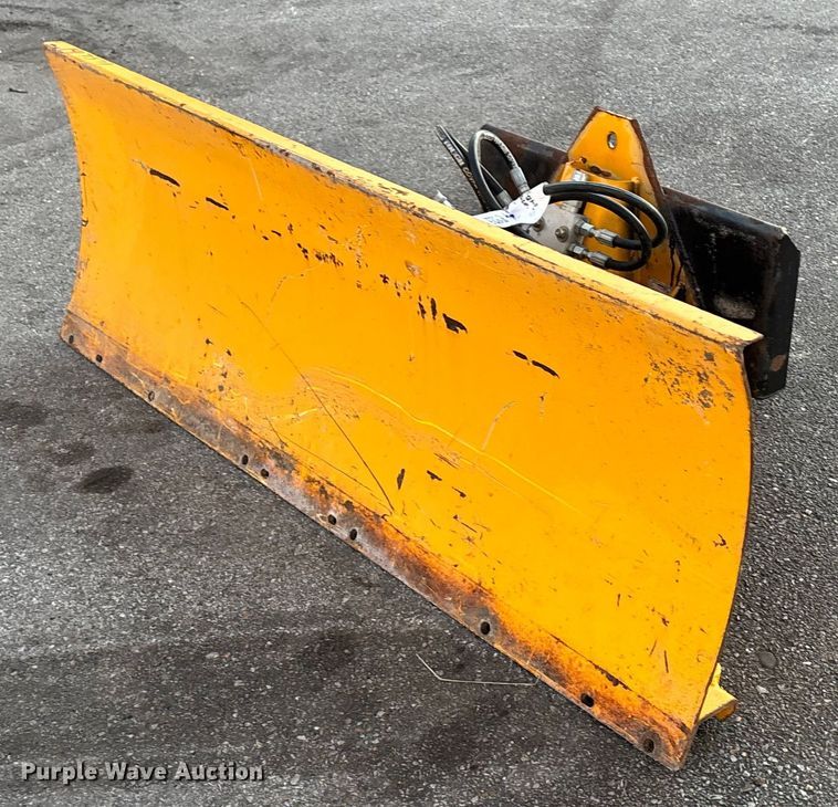 image for item FG1618 skid steer snow plow