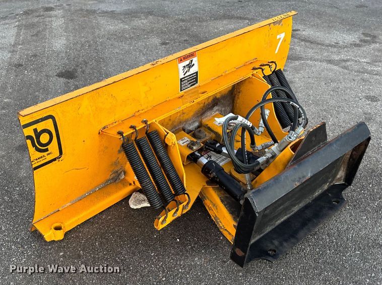 image for item FG1618 skid steer snow plow