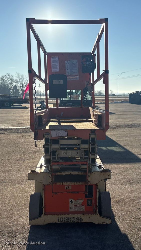 image for item FG1619 2016 JLG 1932 RS Scissor lift