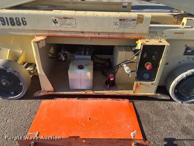 image for item FG1619 2016 JLG 1932 RS Scissor lift