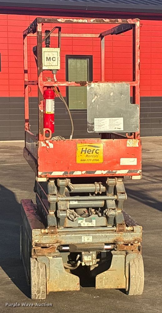 image for item FG1620 2018 Skyjack SJIII 3219 scissor lift