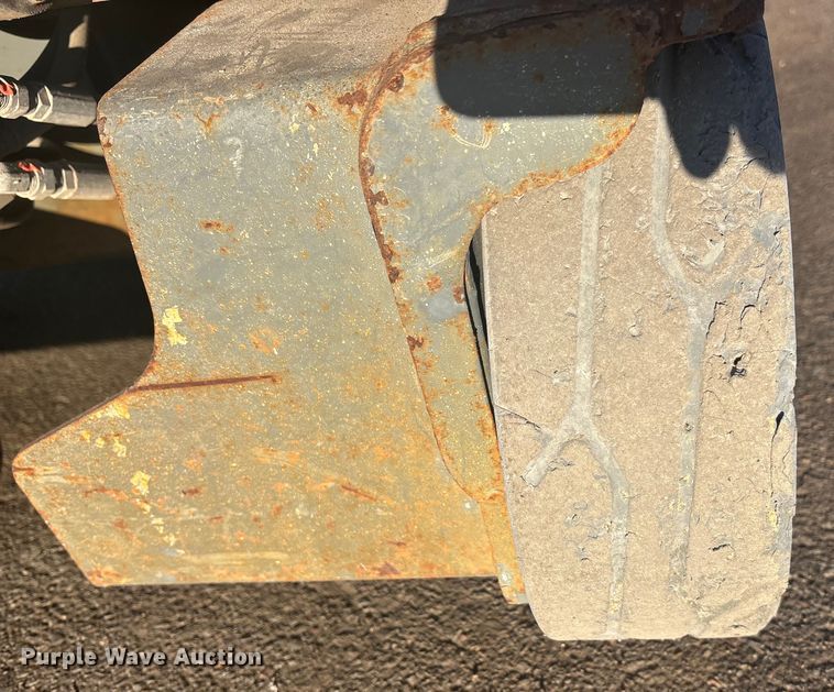 image for item FG1620 2018 Skyjack SJIII 3219 scissor lift